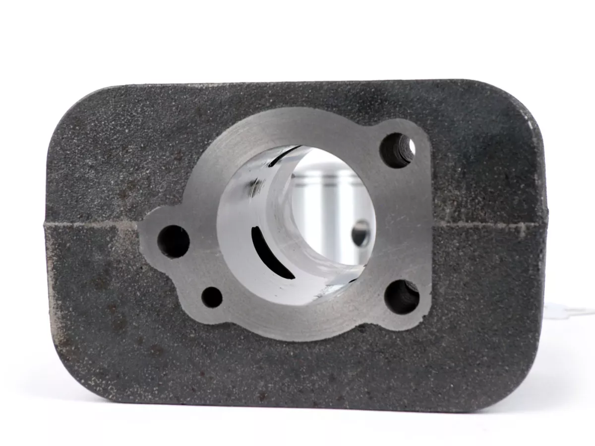 Cylinder -OEM QUALITY 50 cc Standard Ø38.2mm, exhaust port Ø22mm- Piaggio Ciao (gudgeon pin = Ø 12mm) - with gaskets