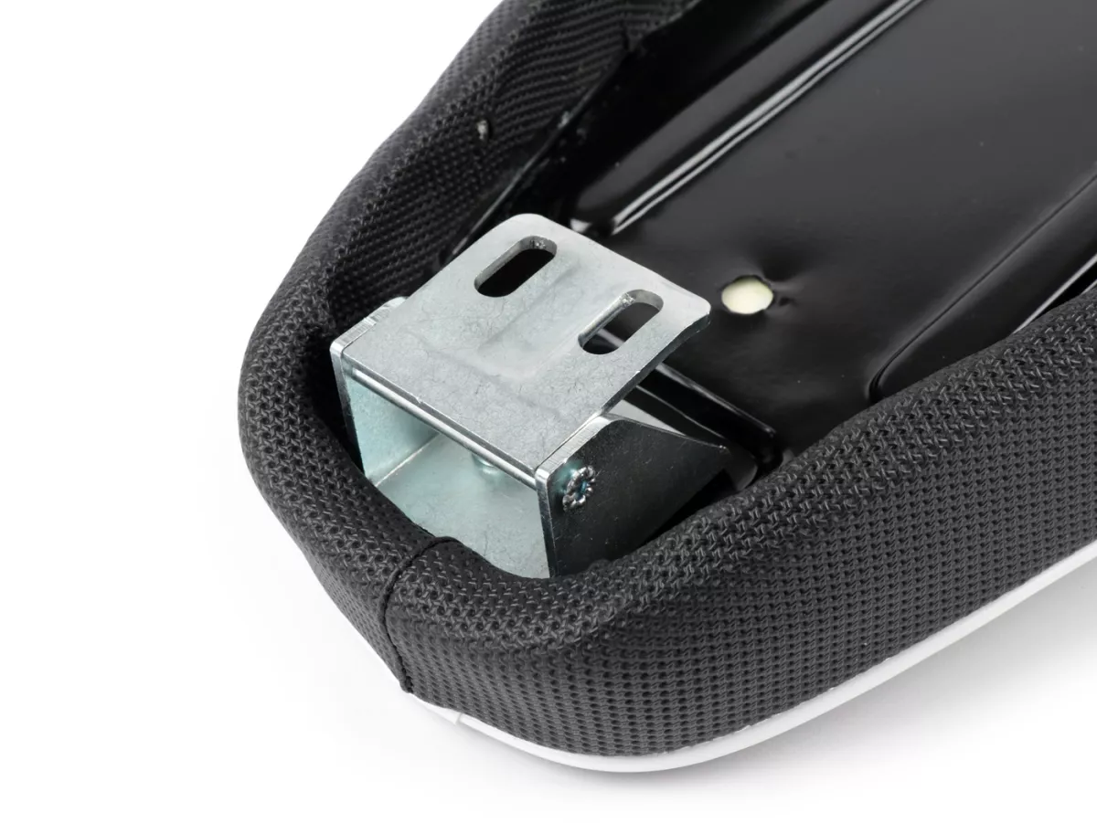 Seat -NISA Corsa- Vespa PX - also fits Vespa Sprint, GT, GTR, Super, TS, GL, VNA, VBA, VNB, VBB, T4 - without lock - Black with white piping