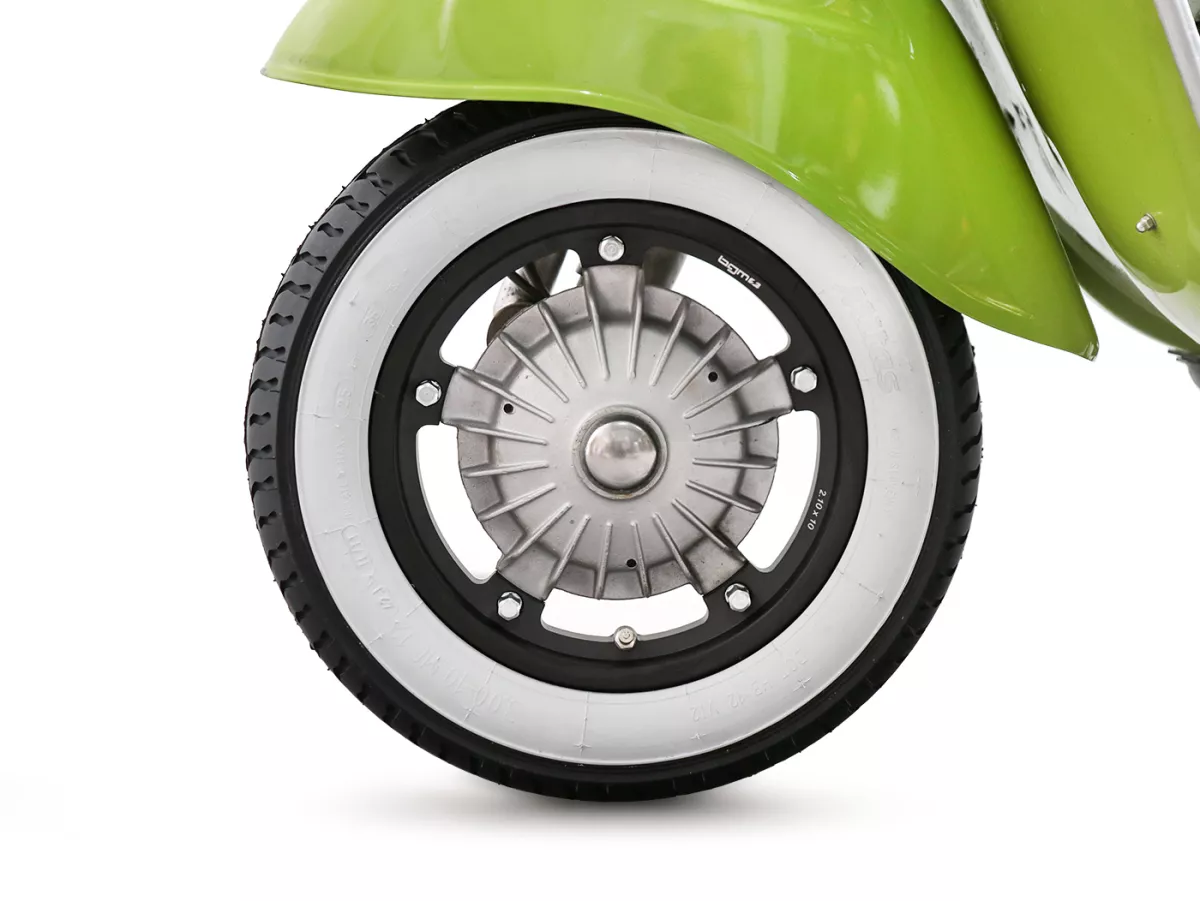 Rueda completa (neumático listo para montar montado en llanta) -MITAS MC12 whitewall, tubeless, Vespa Smallframe V50, PV, ET3, PK- 3.00 - 10 pulgadas TL 42J - llanta BGM PRO 2.10-10 aluminio negro