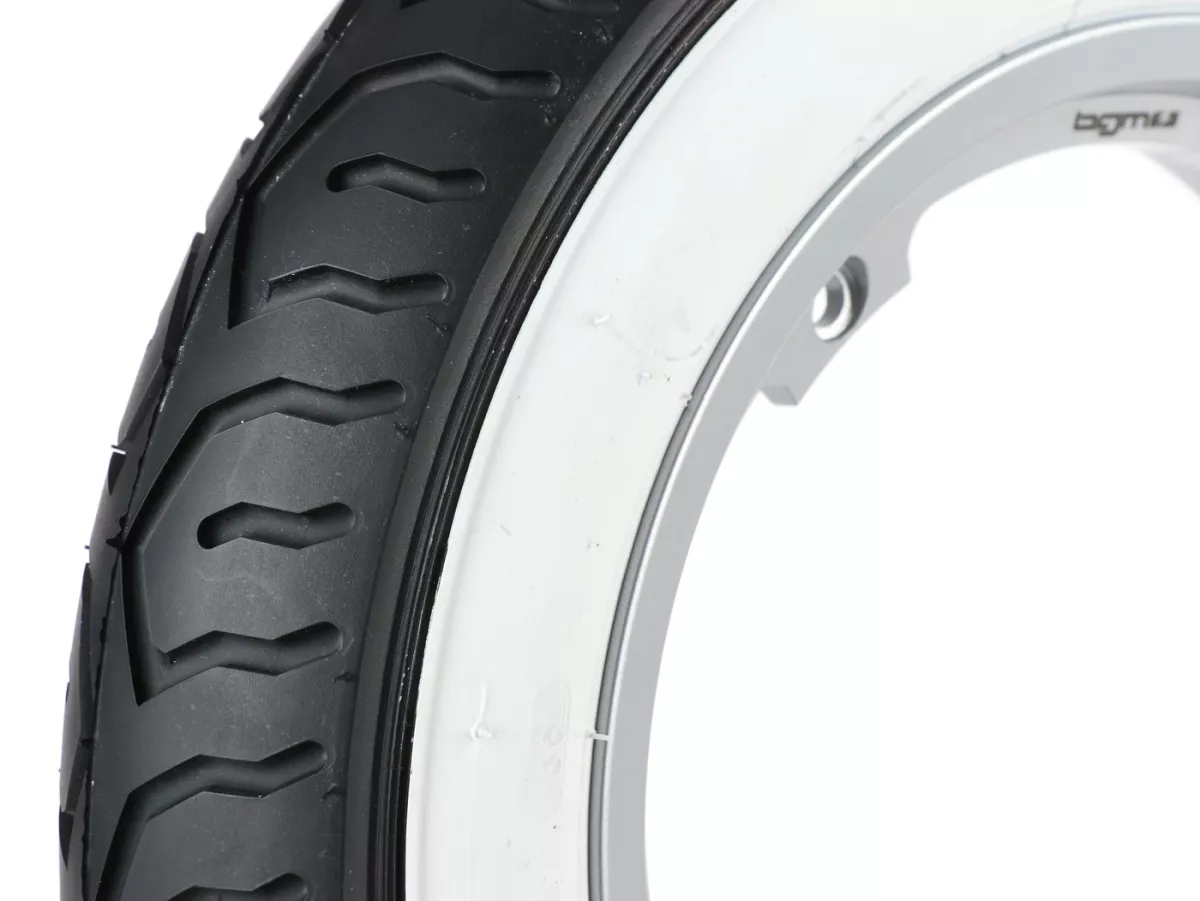 Komplett hjul (färdigt däck monterat på fälg) -MITAS MC12 whitewall, tubeless, Vespa Smallframe V50, PV, ET3, PK- 3.00 - 10 tum TL 42J - Fälg BGM PRO 2.10-10 Aluminium - Silver