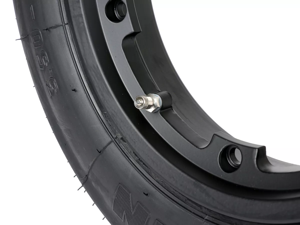 Wheel assembly (tyre mounted on rim ready to drive) -MICHELIN S83, tubeless, Vespa- 3.50 - 10 inch TL 59J (reinforced) - Wheel assemblyrim BGM PRO 2.10-10 Aluminium 2.10-10 black