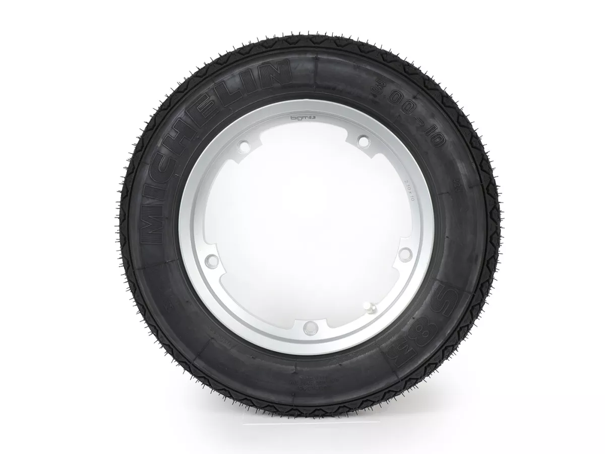 Roda lengkap (ban siap pakai yang dipasang pada pelek) -MICHELIN S83, tubeless, Vespa Smallframe V50, PV, ET3, PK- 3.00 - 10 inci TL 42J - Pelek BGM PRO 2.10-10 Aluminium - Silver