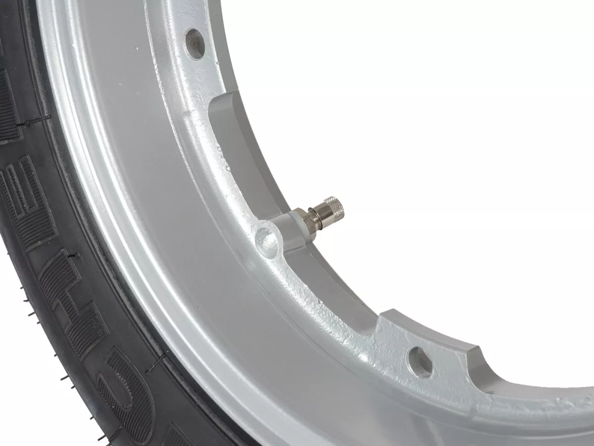 Roda lengkap (ban siap pakai yang dipasang pada pelek) -MICHELIN S83, tubeless, Vespa Smallframe V50, PV, ET3, PK- 3.00 - 10 inci TL 42J - Pelek BGM PRO 2.10-10 Aluminium - Silver