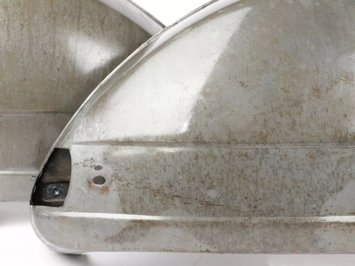 Side panel set -OEM QUALITY- Vespa PX (1977-1983, models with indicators) - P80X, P125X, P150X, P200E - external closure