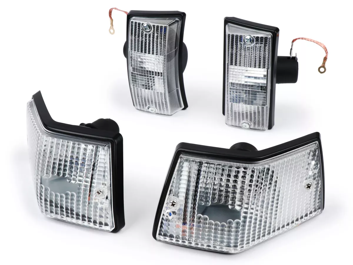 Set indicatori di direzione -SIEM- Vespa PX80, PX125, PX150, PX200, T5 125cc - Corpo nero - Lenti bianche