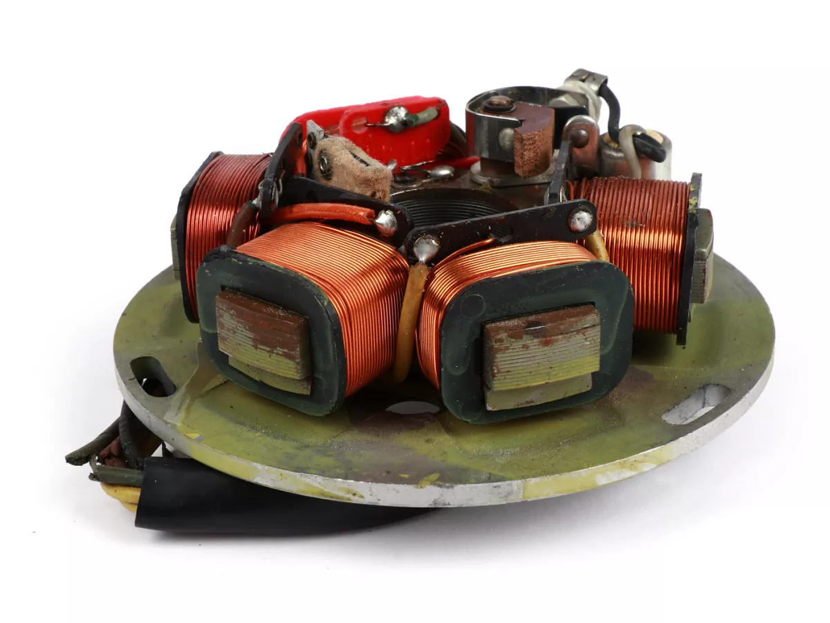 Encendido -PIAGGIO/DUCATI (NOS) placa base (encendido por contacto, 5 cables, 12V, AC)- Vespa PX - P125X, P150X, con regulador de tensión, con batería, con sistema intermitente de 4 vías, 2x cable amarillo