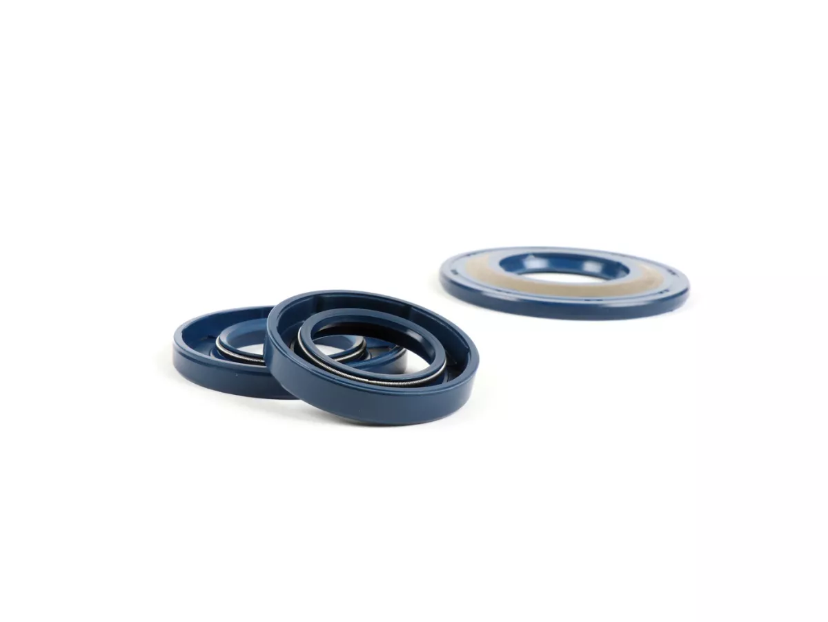 Oil seal set engine -CORTECO- Vespa Rally200 (VSE1T -33996, Femsatronic)