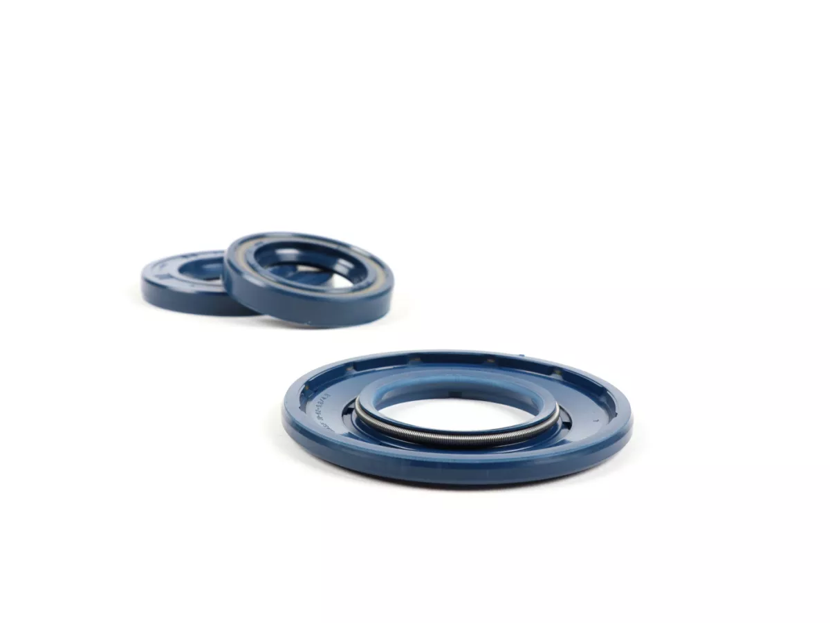 Oil seal set engine -CORTECO- Vespa Rally200 (VSE1T -33996, Femsatronic)