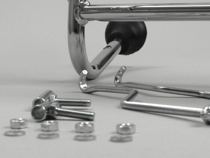 Portaequipajes delantero plegable -AMS CUPPINI de ancho medio- Vespa Smallframe V50, PV125, ET3, Vespa Largeframe Rally180, Vespa Rally200, Sprint150, TS125, GT125, GTR125, Vespa PX80, PX125, PX150, PX200, Lambretta LI, LIS, SX, TV, DL, GP - Cromado