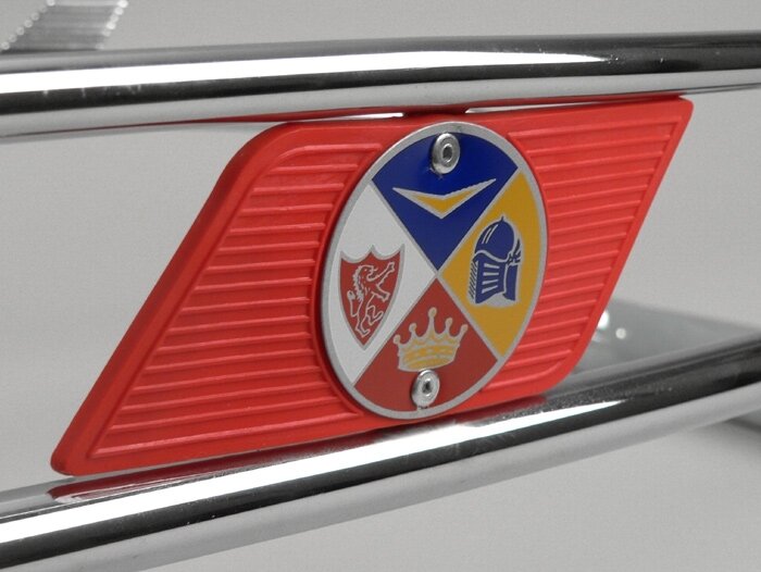 Barra de protección trasera -AMS CUPPINI- Vespa V50, PV125, ET3 - cromo / rojo