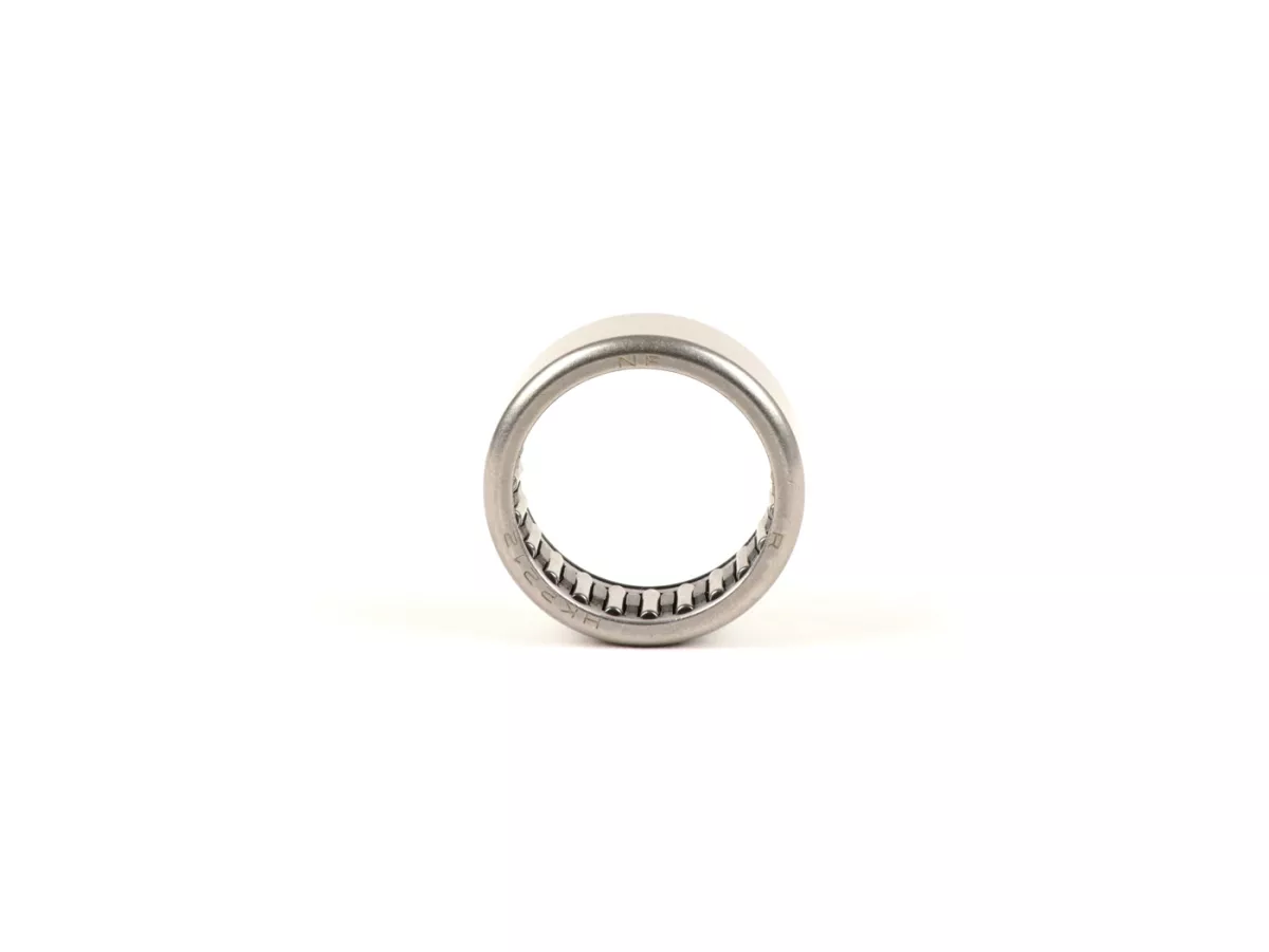Nållager -HK 2212- (22x28x12mm) - (används till främre bromsens ankarplatta Vespa PX (från 1982), T5 125cc, Cosa, PK, Gilera Fuoco, Piaggio Hexagon, MP3, Sfera, SKR, Quartz, Zip SP, Vespa ET2, ET4, GT125, GTL, GTS125, GTV, LX, LXV, S)