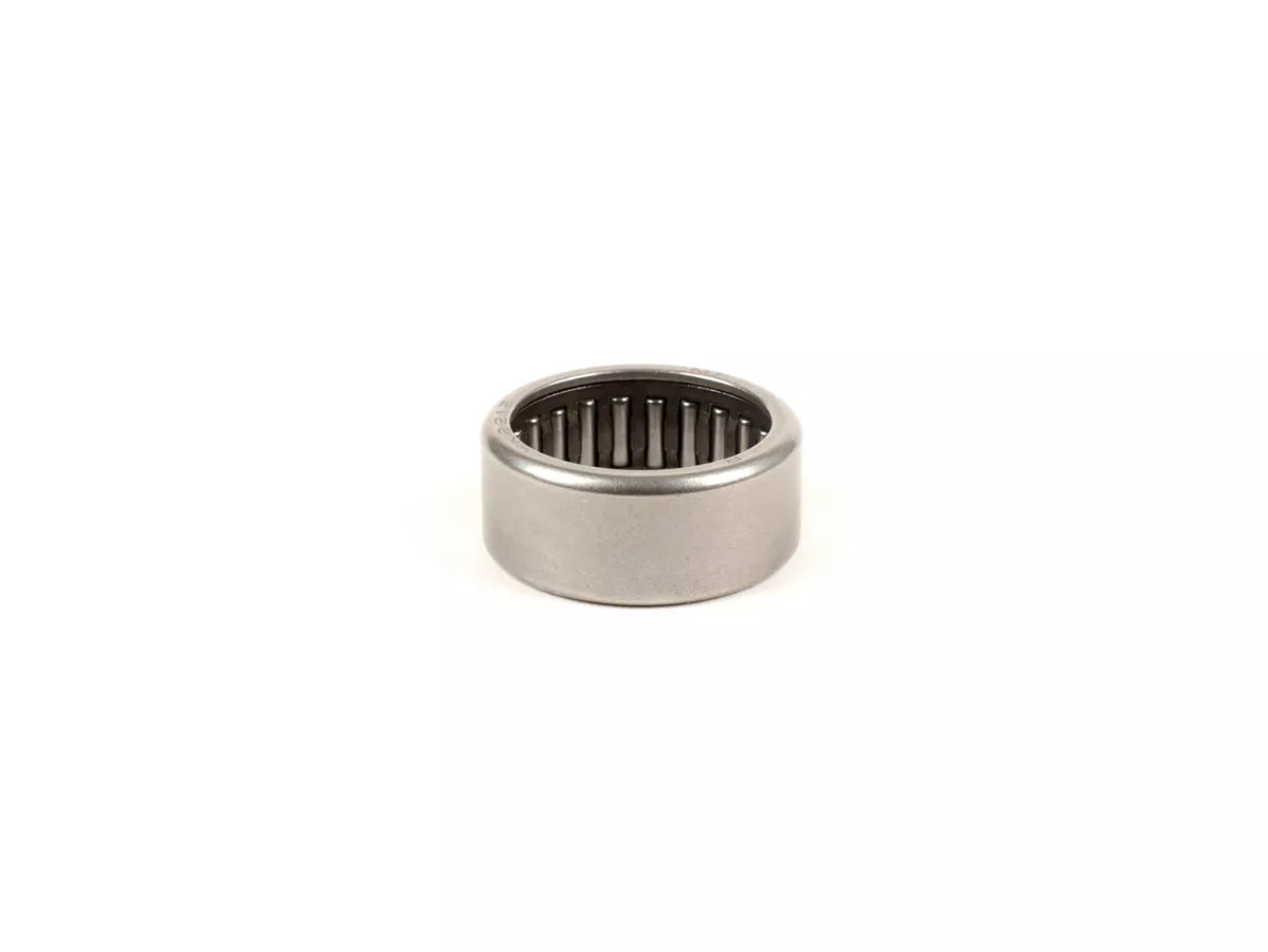 Nållager -HK 2212- (22x28x12mm) - (används till främre bromsens ankarplatta Vespa PX (från 1982), T5 125cc, Cosa, PK, Gilera Fuoco, Piaggio Hexagon, MP3, Sfera, SKR, Quartz, Zip SP, Vespa ET2, ET4, GT125, GTL, GTS125, GTV, LX, LXV, S)