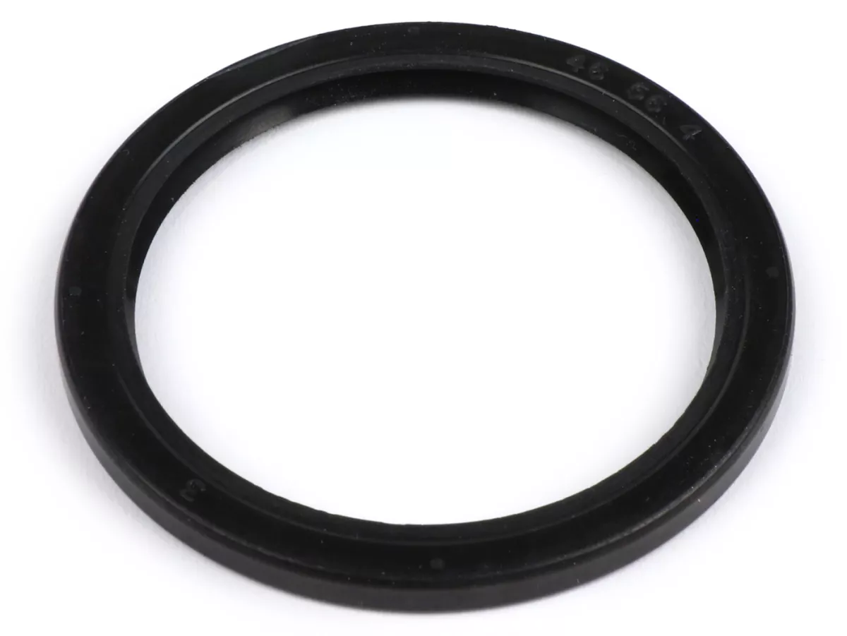 Joint spi 46x56x4mm - (monté sur pignon entraineur de compteur Vespa PX (1984-), T5 125cc, Cosa, PK, Gilera Fuoco, Piaggio Hexagon, MP3, Sfera, SKR, Quartz, Zip SP, Vespa ET2, ET4, GT125, GTL, GTS125, GTV, LX, LXV, S)