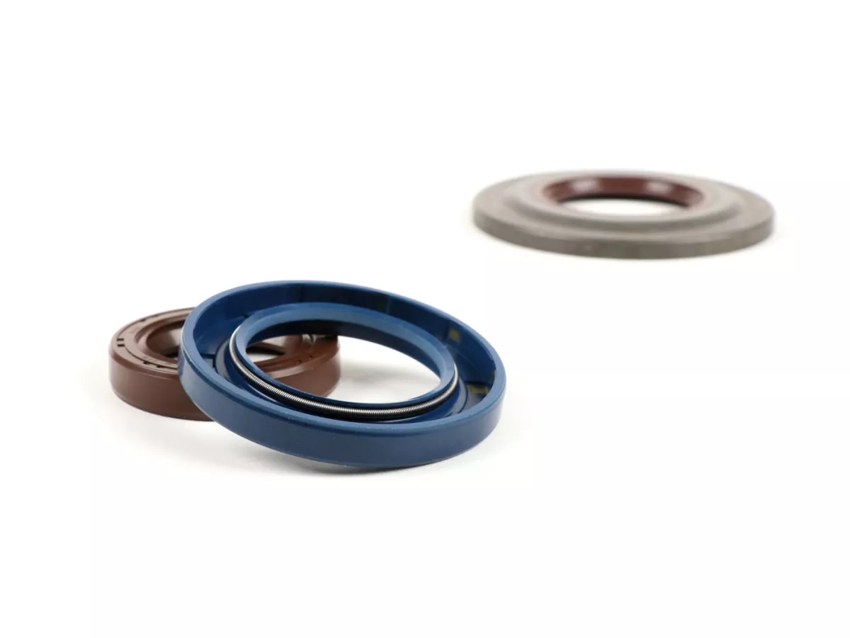 Engine oil seal set -CORTECO FPM metal (brown) - Vespa PX80, PX125, PX150, PX200 EFL, T5 125cc, Cosa - rear hub oil seal 30x47x6mm (external)