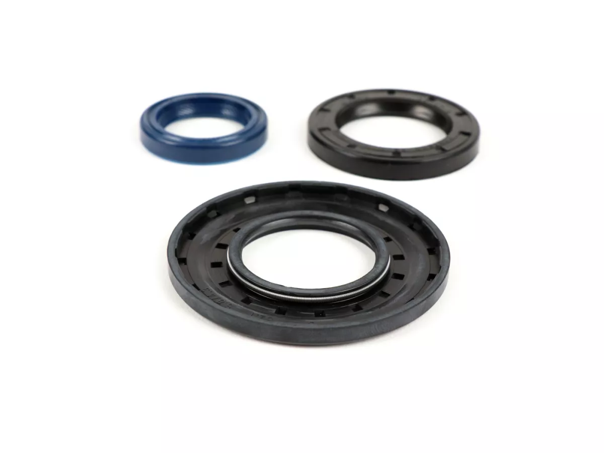 Motoroljetätningssats -PIAGGIO- Vespa PX80, PX125, PX150, PX200 Lusso, T5 125cc, Cosa - Bakhjulsoljetätning 30x47x6mm (extern montering)