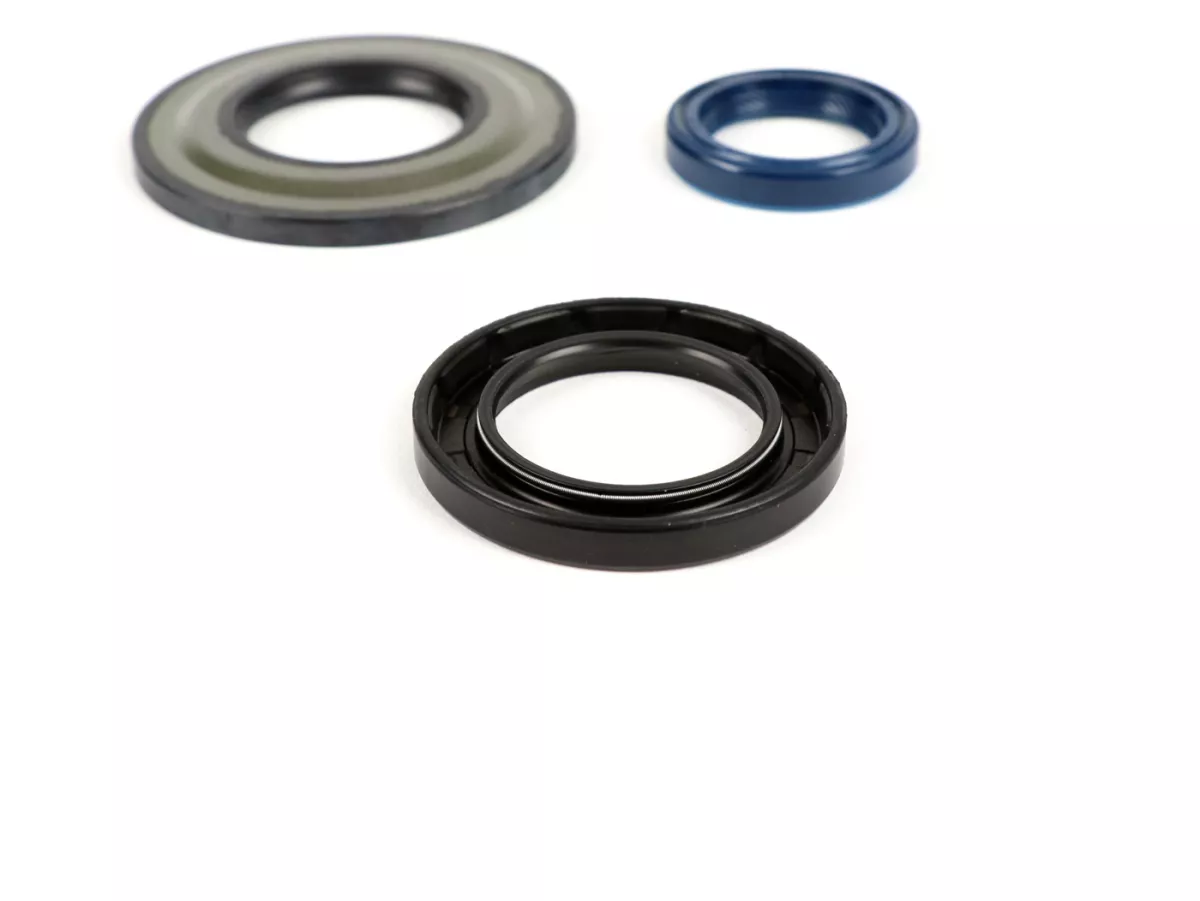 Motoroljetätningssats -PIAGGIO- Vespa PX80, PX125, PX150, PX200 Lusso, T5 125cc, Cosa - Bakhjulsoljetätning 30x47x6mm (extern montering)
