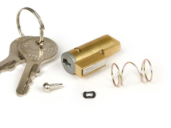Stuurslot -OEM KWALITEIT 31x6mm- Vespa Rally180 (VSD1T), Rally200 (VSE1T), Sprint (VLB1T, tot nr. 077174), GL (VLA1T), GS160 (VSB1T, vanaf nr. 55507), SS180 (VSC1T),V50 N (V5A1T, tot nr. 236000), V90 (V9A1T), 50 SS/Super Sprint (V5SS1T), 90 SS/Super Sprin