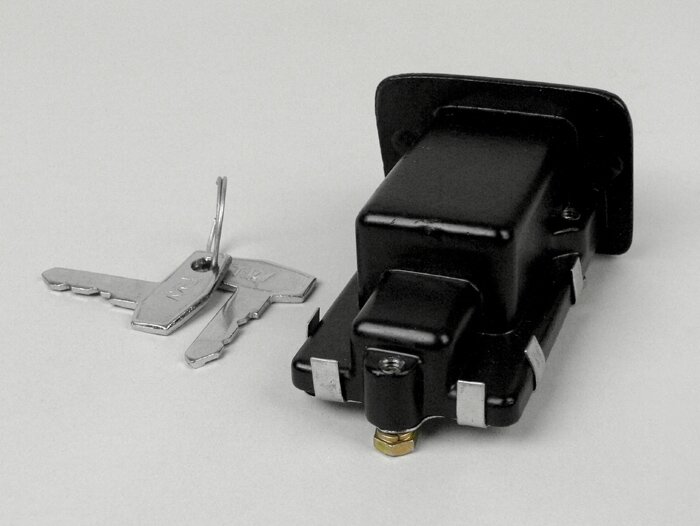 Zitbankvergrendeling -IMPORT- Vespa PX oud