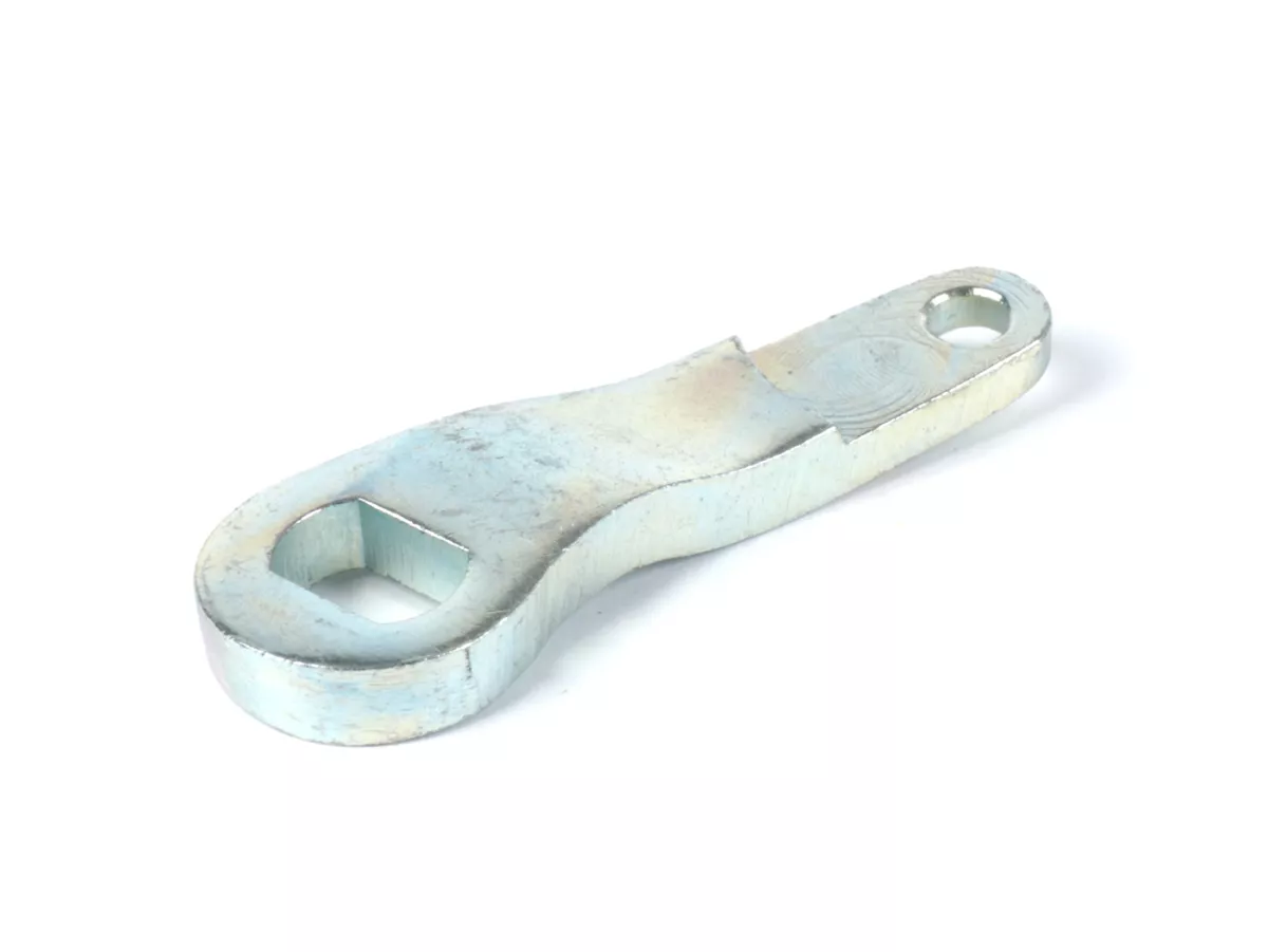 Brazo de freno trasero -PIAGGIO, versión corta (longitud=67mm, montado de fábrica en motores de 80-150cc)- adecuado para Vespa Largeframe PX80, PX125, PX150, GL150, GT125/GTR125, TS125, Sprint150, Rally180, VNA, VNB, VBA, VBB, Super (VNC/VBC), Wideframe V