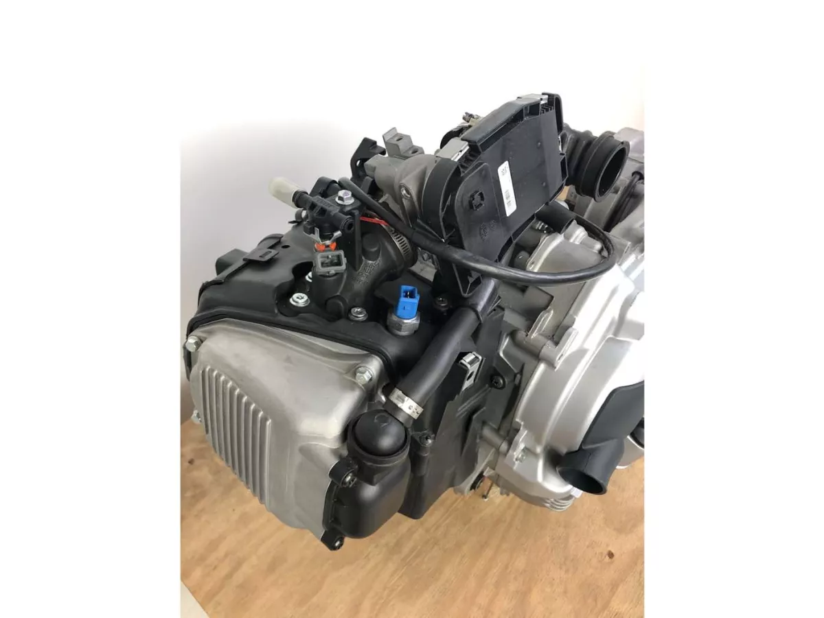 Motor -PIAGGIO- Piaggio Liberty 125 4T 2V AC, PTT 2012 (ZAPM38900)