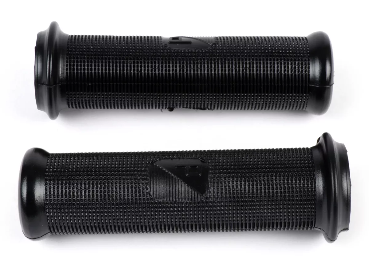 Pair of grips -VESPA Ø=24mm, l=125mm, Piaggio rectangular logo- Vespa 50N, 50L, 50R, SS50, SS90, PV125, VNA, VNB1-2, GT125 (VNL2T), GL150 (VLA1T), Super 125/150 (VNC1T/VBC1T), Sprint150 (VLB1T), SS180 (VSC1T) - fits also Vespa PE/PX, PK - black