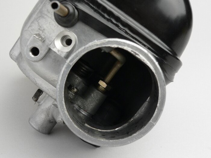 Cárter del carburador incl. bomba de aceite y tapa del cárter -PIAGGIO- Vespa PX200 Lusso (a partir de 1984)