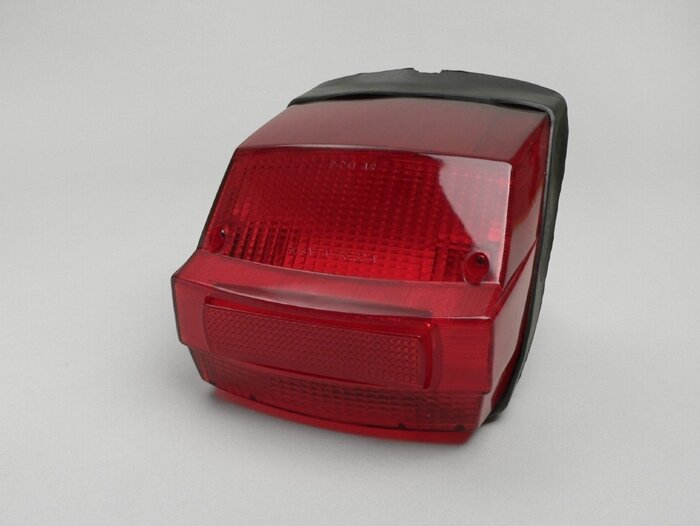 Taillight -BOSATTA- Vespa P (-1984) - red (w/o e-mark)