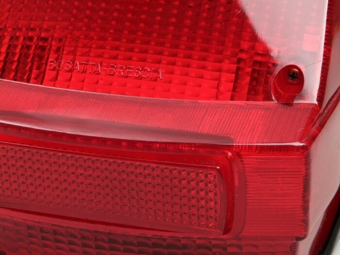 Taillight -BOSATTA- Vespa P (-1984) - red (w/o e-mark)