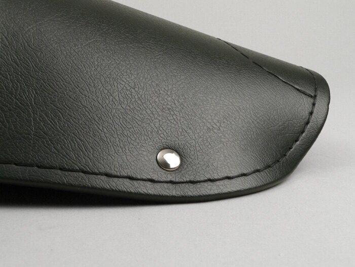 Zadelhoes - Zadelhoes -(24.5cm afstand tussen gaten) -PIAGGIO- Vespa 125 VNA1T, VNA2T, VNB1 tot VNB6, Vespa 150 VB1T, VBA1T, VBB1, VBB2 - Donkergroen
