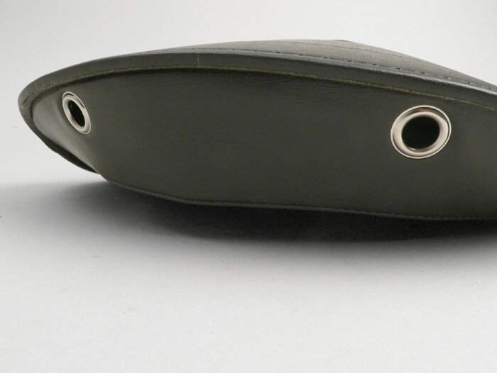 Zadeldekje - Zadeldekje -(17,5mm gatafstand) -PIAGGIO- Vespa 150 VL1 tot VL3T, VB1T - Donkergroen