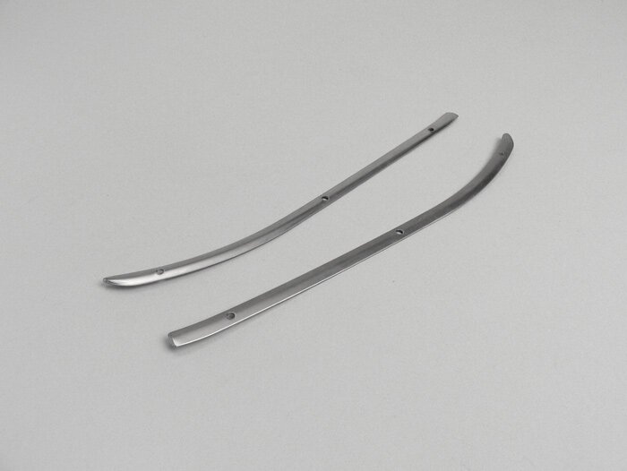 Central floor mat retainer stripe set -OEM QUALITY- Vespa V50, PV125, ET3