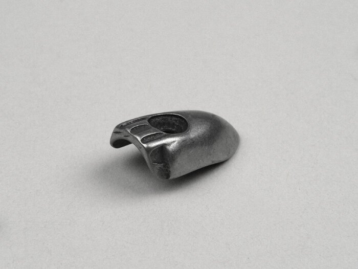 Buitenlijst voeteneind -VESPA- V1 tot V33, Hoffmann