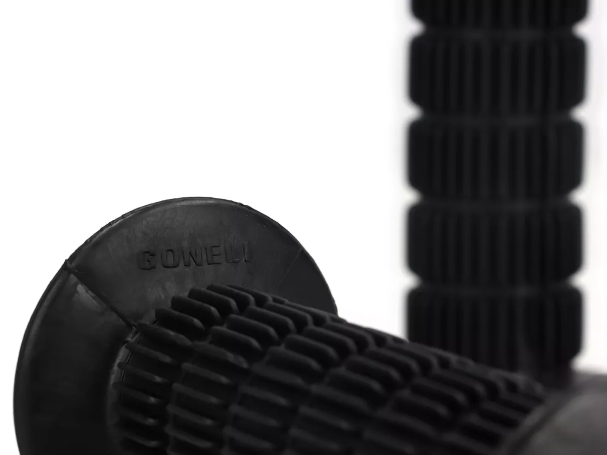 Pair of grips -BUZZSOLOMOTO- Serveta (series 3) - black