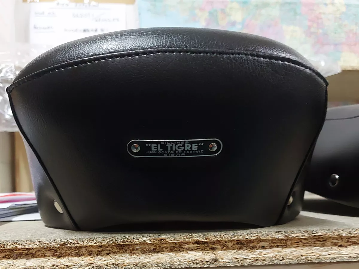 Housse de selle 63 cm  -BUZZSOLOMOTO- El Tigre - Eibar Li 125-150 série 3, Li 125 Spécial série 3, TV 175-200 série 3, Jet 200 série 3 - noir