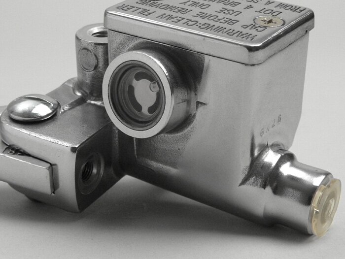 Master brake cylinder -PIAGGIO Heng Tong- rhs - Vespa GT 250 (ZAPM45102), Vespa GTV 125 (ZAPM31301), Vespa GTV 250 (ZAPM45102), Vespa GTV 300 (ZAPM45201)