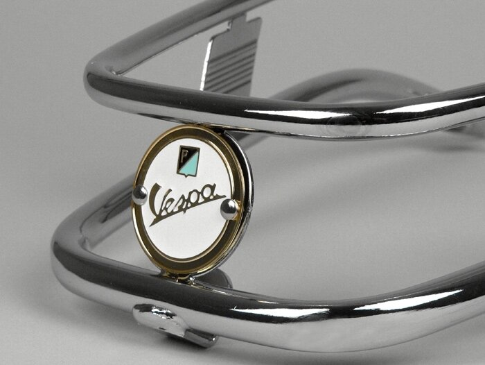 Bumper depan -PIAGGIO- Vespa Rally180 (VSD1T), Rally200 (VSE1T), Sprint150 (VLB1T), TS125 (VNL3T), GTR125 (VNL2T) - Chrome