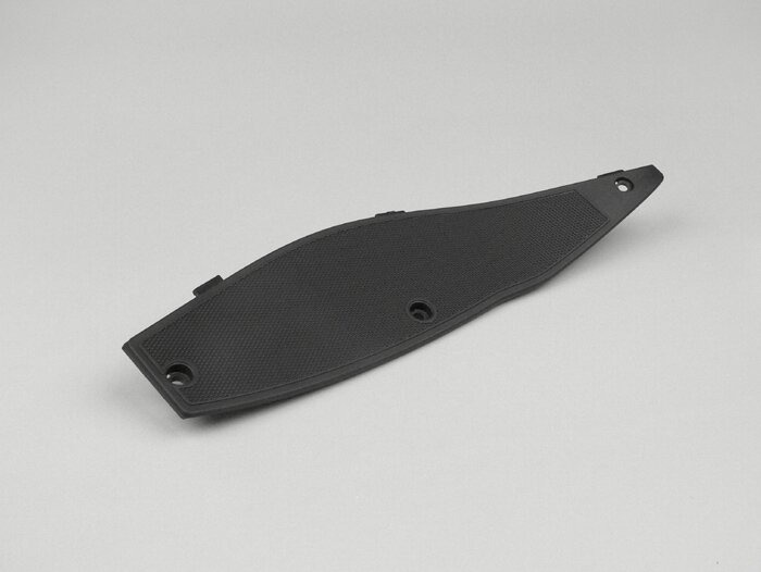 Estribo izquierdo -GILERA- Runner (a partir de 2006) (ZAPC461, ZAPC462, ZAPM461, ZAPM462, ZAPM463, ZAPM464) - Negro
