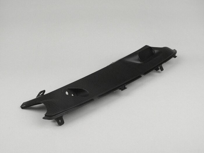 Revestimiento lateral trasero inferior izquierdo -GILERA- Runner (a partir de 2006) (ZAPC461, ZAPC462, ZAPM461, ZAPM462, ZAPM463, ZAPM464) - Negro