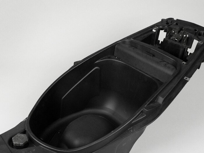 Compartimento para casco -GILERA- Runner 50 (a partir de 2006) (ZAPC461, ZAPC462)