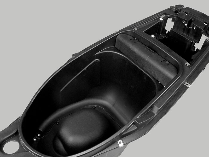 Helmet box -PIAGGIO- Gilera Runner 125 (ZAPM46100, ZAPM46300, ZAPM46301), Gilera Runner 200 (ZAPM46200, ZAPM46400, ZAPM46401), Gilera Runner 50 (ZAPC46100)