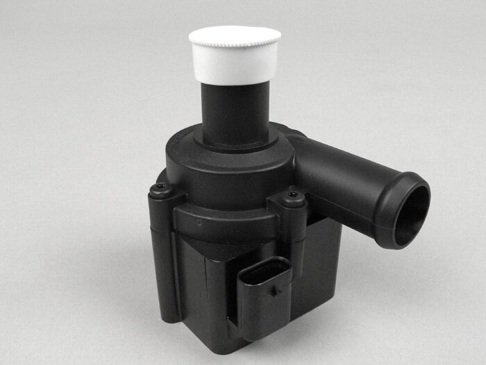 Pompa acqua -PIAGGIO- Universale, 12V, portata 13l/min - 780 litri/ora (utilizzata su Piaggio Leader 125 (dal 2009), Leader Hybrid)
