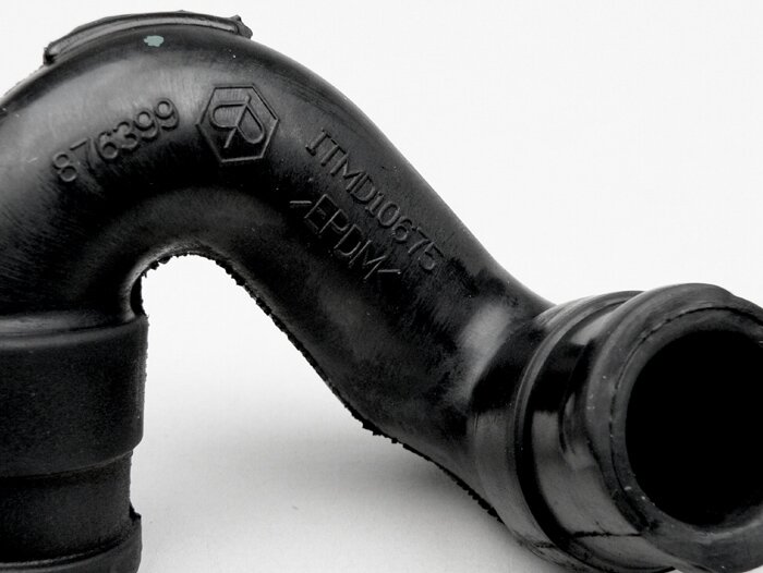 Tubo acqua di raffreddamento pompa acqua/cilindro -PIAGGIO- Universale, 12V (utilizzato su Piaggio Leader 125 (dal 2009), Leader Hybrid)