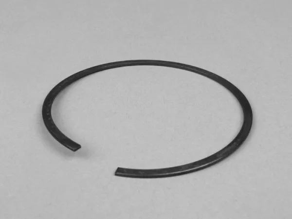 Sicherungsring Kupplungskorb -PIAGGIO Ø=68mm b=2,9mm h= 1,1mm- Vespa PK50 XL FL (V5N1T), PK50 HP (V5N2T), PK50 XL2 (V5X3T), PK125 N FL (VMX7T), PK125 XL2 (VMX6T)