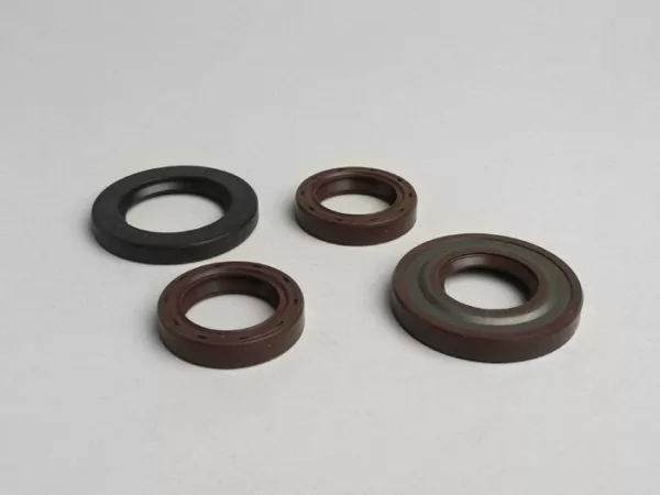Oil seal set engine -OEM QUALITY- Piaggio 125-180 cc 2-stroke