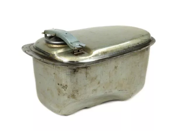 Tank -PREMIUM XXL 8.75l, oiled sheet metal, incl. hinged fuel filler cap- Vespa Largeframe PX (-1984), VNA, VNB, VBA, VBB, GL150 (VLA1T), Super, Sprint150 (VLB1T), GT125 (VNL2T), GTR125 (VNL2T), TS125 (VNL3T), Rally180 (VSD1T)