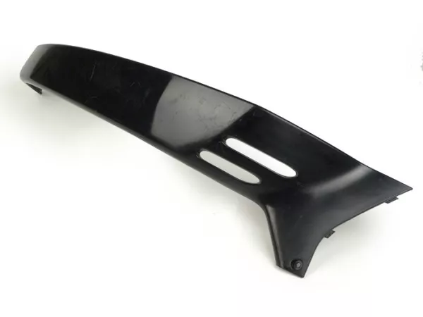 Zijpanelen rechts -PIAGGIO- onbeschilderd - Vespa GTS 125 (ZAPM31300), Vespa GTS 250 (ZAPM45100, ZAPM45101), Vespa GTS 300 (ZAPM45200, ZAPM45202), Vespa GTS Super 125 (ZAPM45300, ZAPM45301), Vespa GTS Super 300 (ZAPM45200, ZAPM45202), Vespa GTS Super 300 