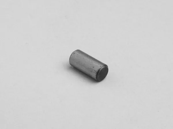 Pasador de la carcasa del motor, placa de cubierta del engranaje -LAMBRETTA Ø=7mm x 15mm- LI, LIS, SX, TV (series 2-3), DL, GP