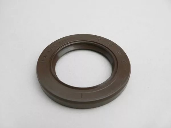 Oil seal 33x50x6mm -MB DEVELOPMENTS Race Tour (FKM)- (used for crankshaft drive side Lambretta LI, LIS, SX, TV (series 2-3), DL, GP)