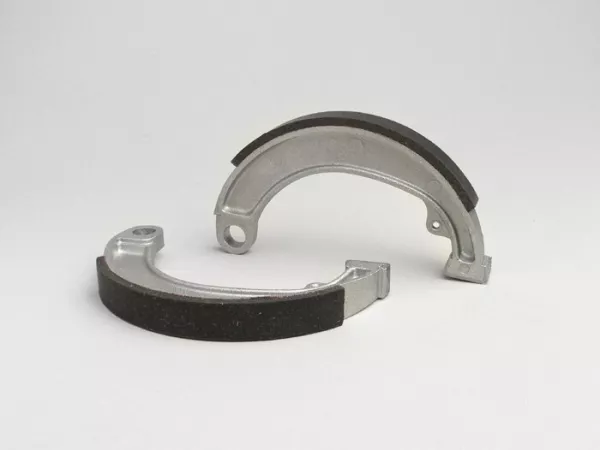 Sepatu rem -LAMBRETTA Ø = 150x17mm- LAMBRETTA J50, 50 DL, 50 Special (vh)