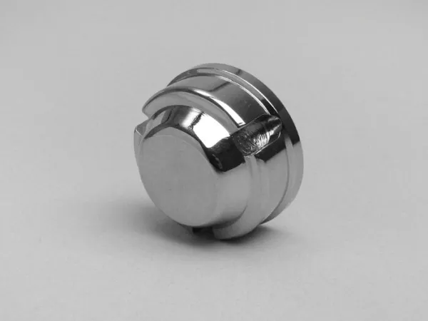Tuerca de sombrerete rueda trasera M16 -LAMBRETTA- A, B, C, LC, D (hasta 1955), LD (hasta 1955) - cromada